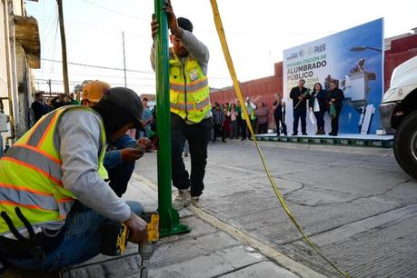 Villa de Pozos moderniza alumbrado en la zona urbana metropolitana Villa de Pozos moderniza alumbrado en la zona urbana metropolitana