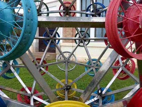 Un geómetra en el Museo Ruso de Málaga