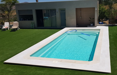 Poliéster Casariche lidera el mercado de depósitos y piscinas de poliéster con soluciones personalizadas de alta durabilidad