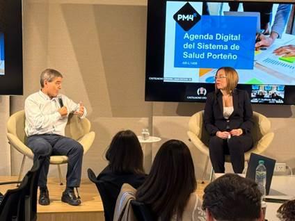 Un grupo de personas en frente de una computadora

El contenido generado por IA puede ser incorrecto.