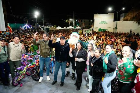 Plaza Las Águilas concentra actividades de Navidad Verde en Villa de Pozos