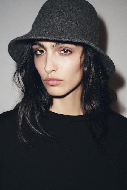 COMPRAS DE LA SEMANA; DICIEMBRE (III).-