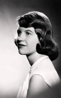 DEL POEMA DE CADA DÍA. HOY: LA CANCIÓN DE MARÍA, DE SYLVIA PLATH