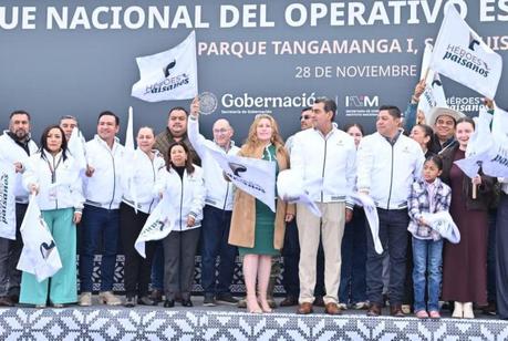 Apoyo permanente a migrantes potosinos mediante programas estatales