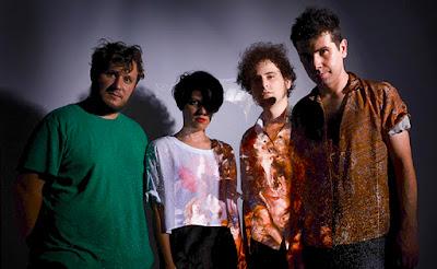 Triángulo De Amor Bizarro - De la monarquía a la criptocracia (2010)