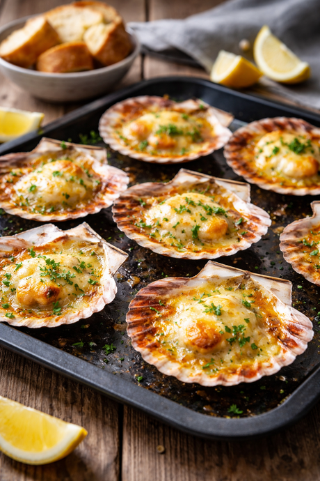 Ostiones a la parmesana, el aperitivo clásico para abrir las celebraciones de fin de año