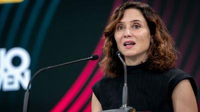 Ayuso presume de gestión y carga contra Sánchez.