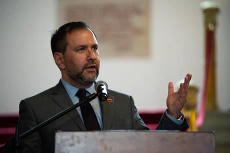 Venezuela advierte de la «inacción» frente a EEUU y la compara con el apaciguamiento frente a Hitler