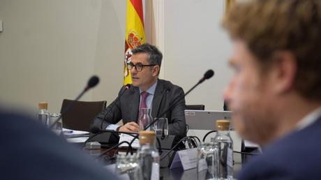 Gobierno central aprobará este martes un decreto que prorroga los descuentos en el transporte y crea el abono único Gobierno central aprobará este martes un decreto que prorroga los descuentos en el transporte y crea el abono único