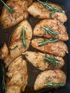 PAVO CON GRANADA Y ROMERO