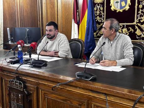 Inaugurada la carretera de Paracuellos de la Vega a Campillo de Altobuey