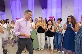 LA MANO LILA CONTRA PEDRO SÁNCHEZ