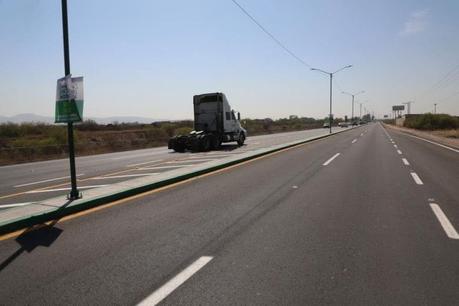 Ricardo Gallardo impulsa modernización de la red carretera estatal