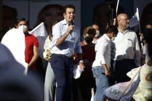 Castro asegura que culminará su mandato al frente de Honduras