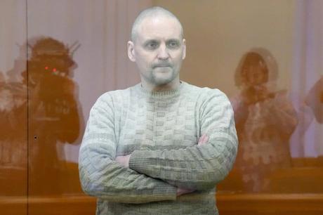 Un tribunal condena a seis años de prisión al líder izquierdista Sergei Udaltsov por justificación del terrorismo