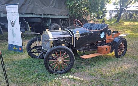 Anasagasti del Museo Nacional de Aeronáutica en AutoClásica 2025