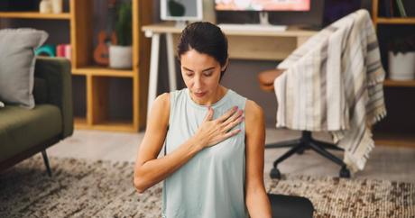 Cinco ejercicios respiratorios fáciles para mejorar la respiración durante la gripe