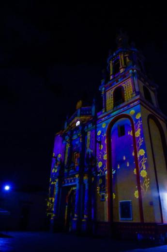 Familias celebran la identidad soledense con proyección navideña