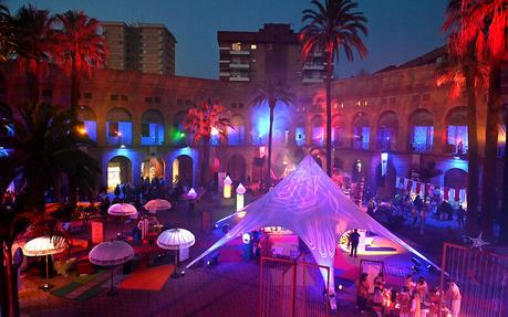 La magia de Nou Barris: dos espectáculos imperdibles https://ajuntament.barcelona.cat/premsa/2025/12/27/nou-barris-prepara-larribada-dels-reigs-mags-dorient-amb-dos-espectacles-de-gran-format/