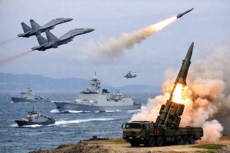 China rodea a Taiwán este lunes con nuevos ejercicios militares. China rodea a Taiwán este lunes con nuevos ejercicios militares.