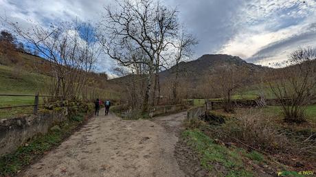 Desvío al Cuyargayos hacia Ladines