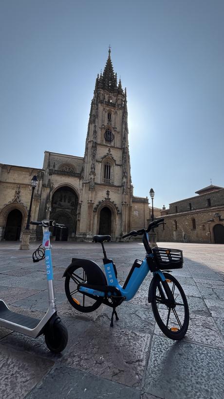 Bird cierra 2025 afianzando la micromovilidad multimodal y evitando más de 30 toneladas de CO₂ en Oviedo