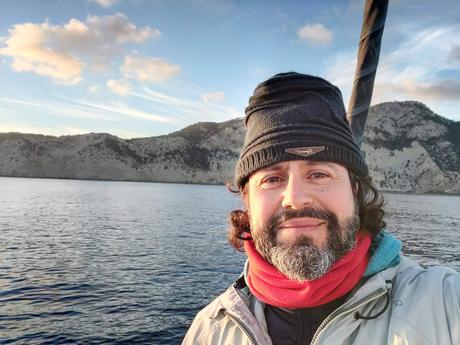 Ángel Talavera Castellanos publica La lechera que no rompió el cántaro, un ensayo autobiográfico sobre ahorro, inversión y libertad financiera al alcance de cualquiera