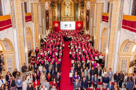 PgO UCAM ofrece formación especializada en odontología avanzada para profesionales que buscan excelencia