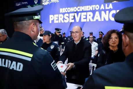 Alcalde Galindo reconoce y agradece el servicio prestado a San Luis Potosí por 34 policías municipales
