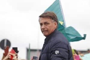 Detienen a un asesor de Bolsonaro por infringir las medidas cautelares de su condena por golpismo