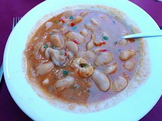 Alubias con marisco