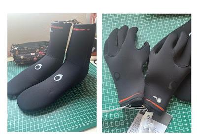 Calcetines y guante de neopreno