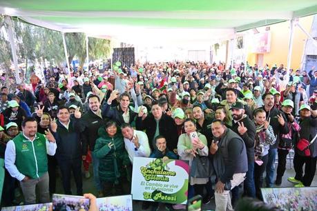 Ricardo Gallardo inicia programa Enchúlame la Colonia en El Potosí