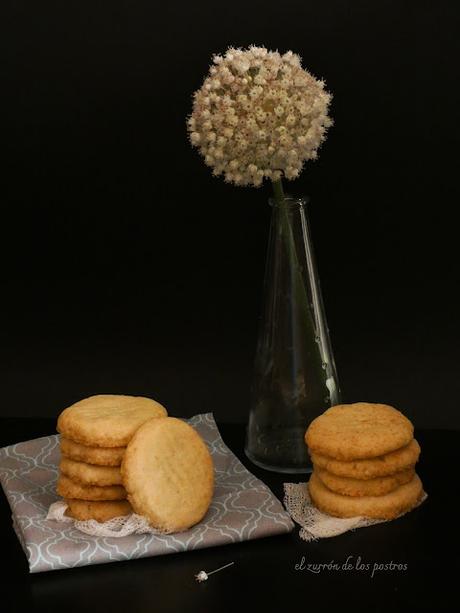 Galletas Veganas de Coco y Almendra