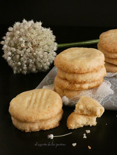 Galletas Veganas de Coco y Almendra