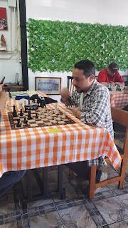 Dr. Ricardo Murillo triunfa en el primer blitz 2026