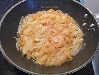 Lomo en salsa de cebolla y champiñones Lomo en salsa de cebolla y champiñones