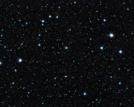 VISTA Fija su Mirada en el Cosmos Profundo VISTA Fija su Mirada en el Cosmos Profundo