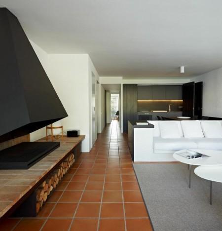 sillas eames muebles de diseño minimalismo español estilo minimalista estilo decoración moderno diseño de interiores decoración en blanco y negro decoración de interiores cocina negra chimenea de diseño casas minimalistas 