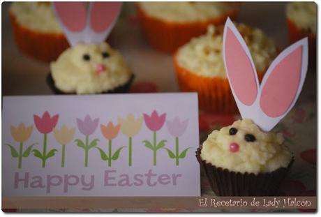 Cupcakes de zanahoria especiados con frosting de mascarpone Cupcakes de zanahoria especiados con frosting de mascarpone