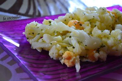 ENSALADA DE COLIFLOR CON HUEVO