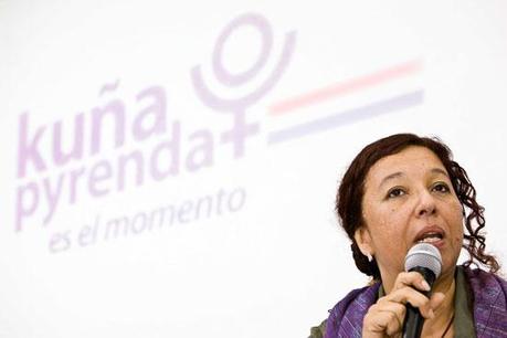 Mujer en guaraní se dice revolución