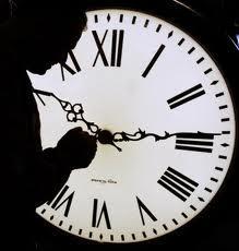 Cambiando la Hora.-