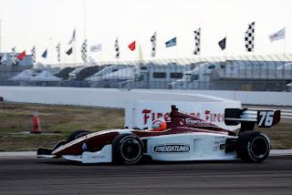 García obtiene primeros puntos de la campaña 2012 en la Serie Indy Ligts