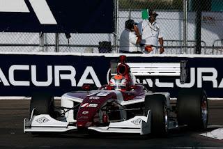 García obtiene primeros puntos de la campaña 2012 en la Serie Indy Ligts