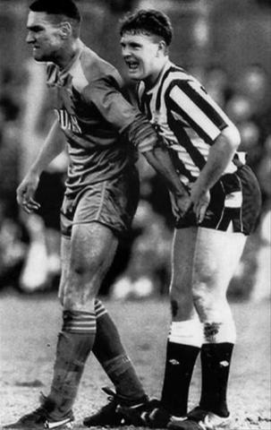Vinnie Jones, un artista dentro y fuera del campo.