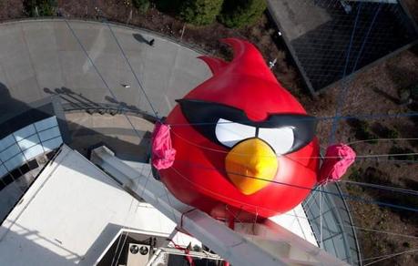 Mega Angry Birds al Espacio