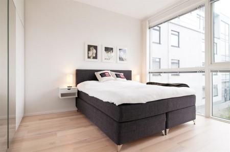 El ascensor hasta casa pisos con ascensor hasta la puerta de casa muebles de diseño mesas fritz hansen lexingon cojines estilo nórdico estilo moderno estilo escandinavo diseño de interiores decoración pisos diáfanos decoración en blanco decoración de interiores diáfanos decoración de interiores calidades de lujo en decoración ascensores privados en edificios