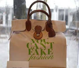 You Can´t Fake Fashion, el bolso de la CFDA en contra de las imitaciones