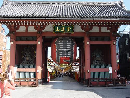 Asakusa　(浅草)